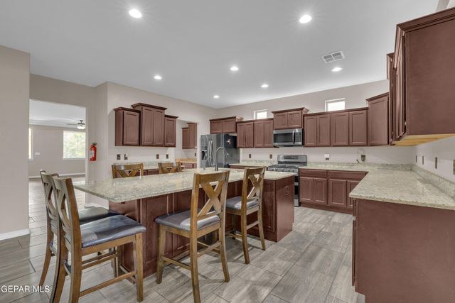 14929 TED BANKS Avenue, El Paso, TX 79938