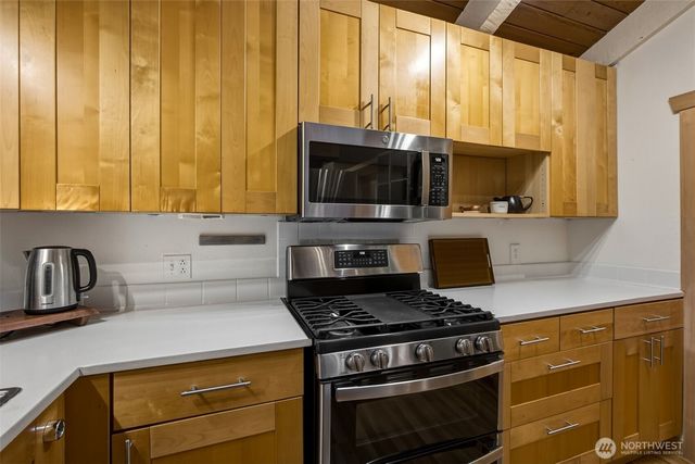 2908 Fishtrap Loop NE, Olympia, WA 98506