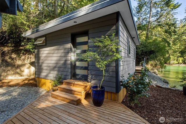 2908 Fishtrap Loop NE, Olympia, WA 98506