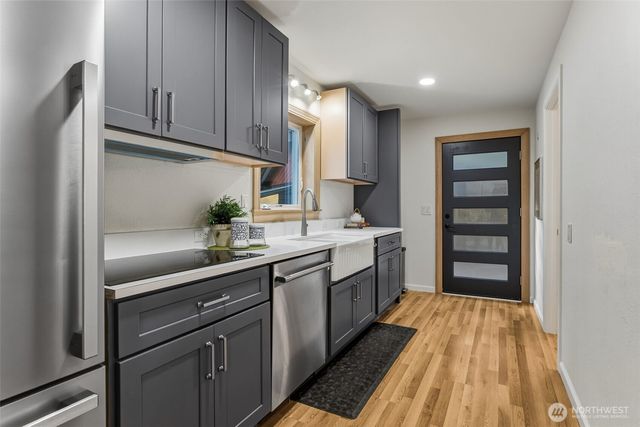 2908 Fishtrap Loop NE, Olympia, WA 98506