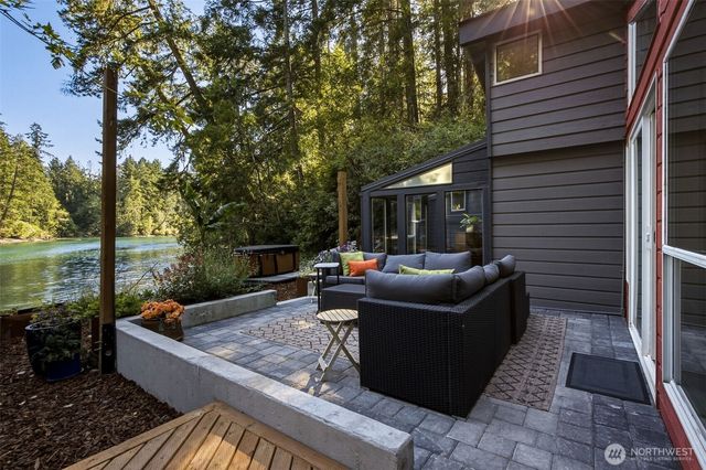 2908 Fishtrap Loop NE, Olympia, WA 98506