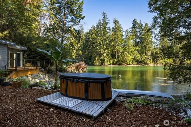 2908 Fishtrap Loop NE, Olympia, WA 98506