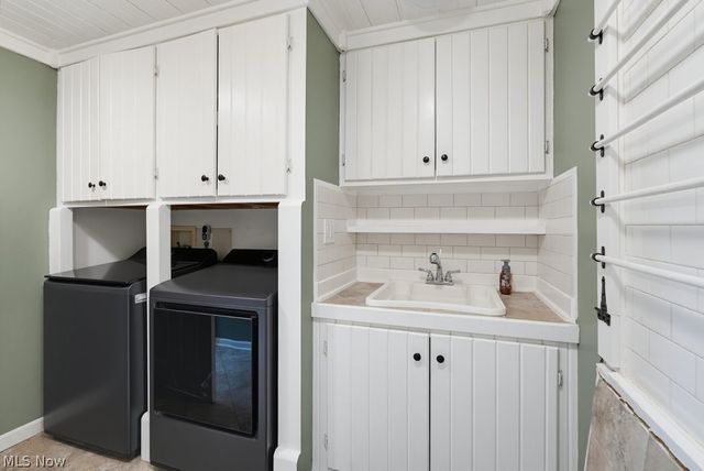 138 Ferguson Drive, Tallmadge, OH 44278
