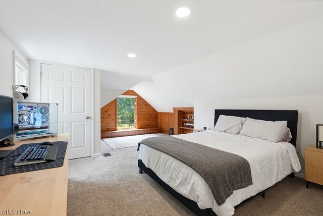 138 Ferguson Drive, Tallmadge, OH 44278