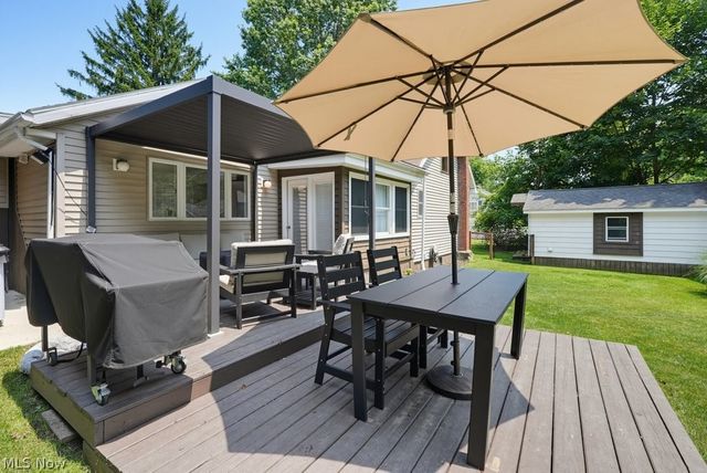 138 Ferguson Drive, Tallmadge, OH 44278