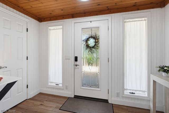 138 Ferguson Drive, Tallmadge, OH 44278
