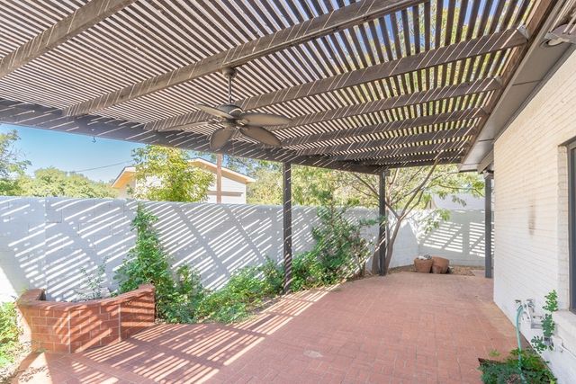 1202 Country Club Dr, Midland, TX 79701