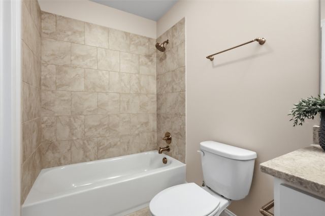 330 Prien Lake Loop, Bossier City, LA 71111