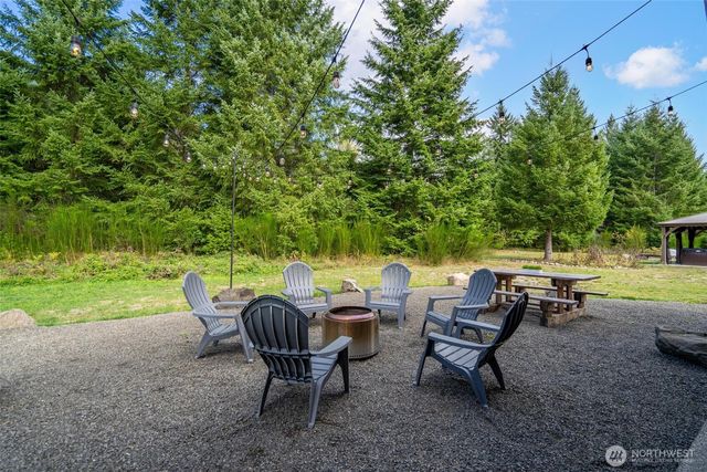106 Jack Fir Court W, Packwood, WA 98361