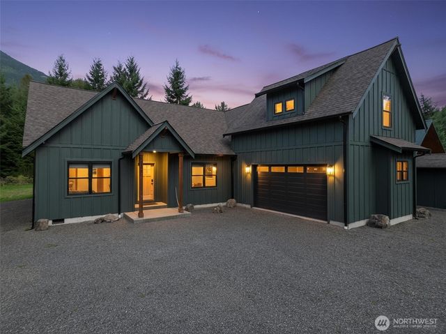 106 Jack Fir Court W, Packwood, WA 98361