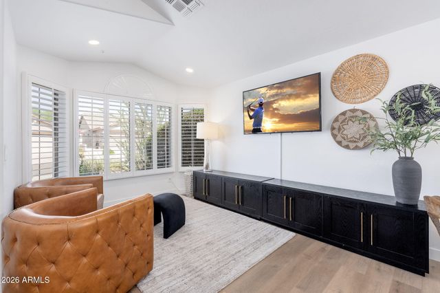 10215 E HILLERY Drive, Scottsdale, AZ 85255