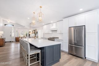10215 E HILLERY Drive, Scottsdale, AZ 85255