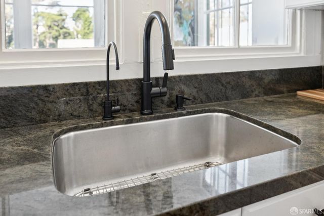 1750 Page Street, San Francisco, CA 94117