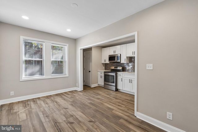 5536 PINE ST, Philadelphia, PA 19143