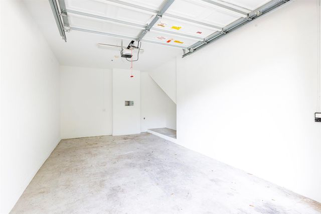 6809 N Laleside Circle 101, Davie, FL 33314