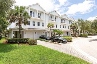 6809 N Laleside Circle 101, Davie, FL 33314