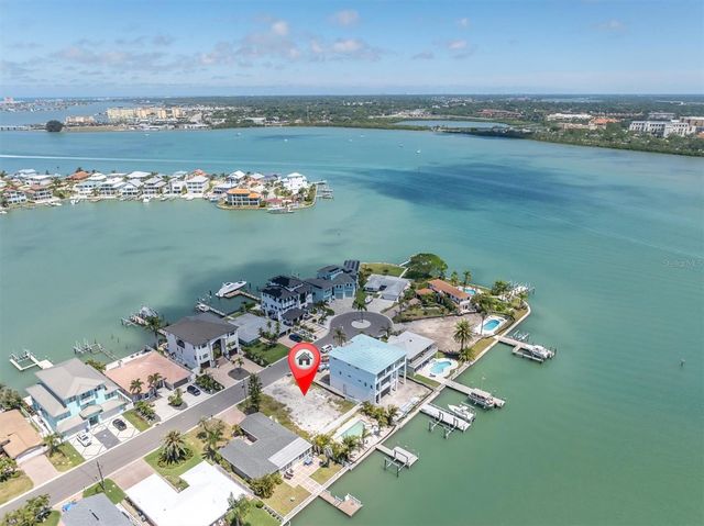 575 CRYSTAL DRIVE, Madeira Beach, FL 33708