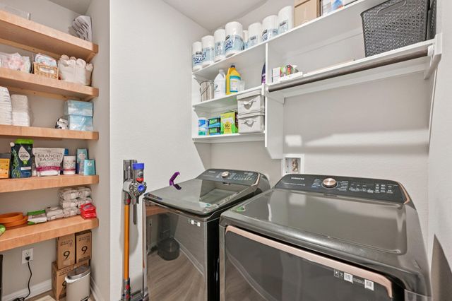 3022 Mill Run BND, Round Rock, TX 78665