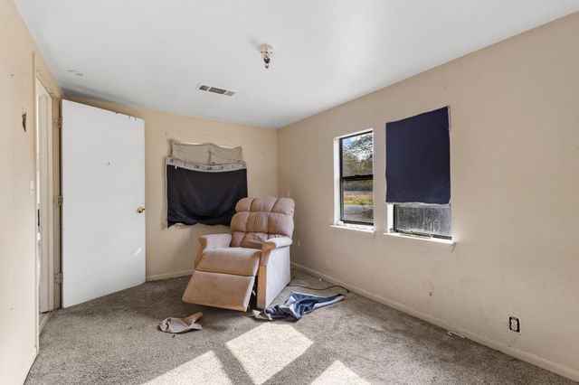 1106 Cooper Street, Paris, TX 75460