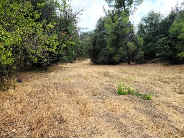 3400 Beacon Drive, Anderson, CA 96007