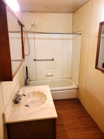 3400 Beacon Drive, Anderson, CA 96007