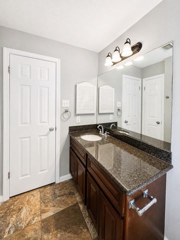 12027 Silver Island Circle, Houston, TX 77067