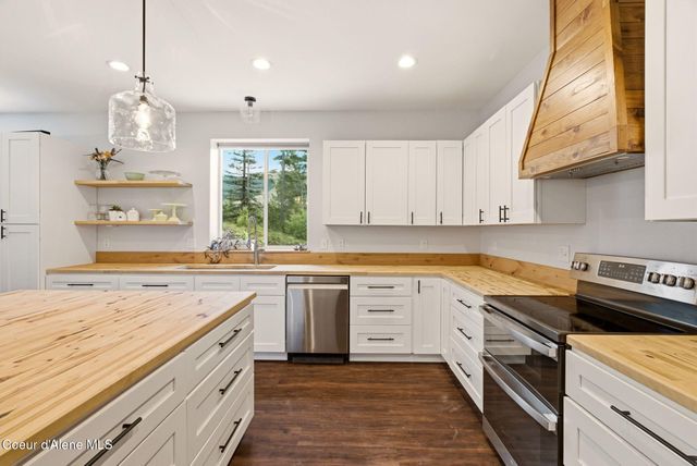 170 Michael LN, Sandpoint, ID 83864