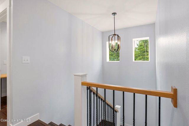 170 Michael LN, Sandpoint, ID 83864