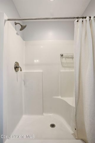 170 Michael LN, Sandpoint, ID 83864