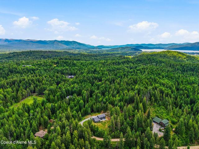 170 Michael LN, Sandpoint, ID 83864