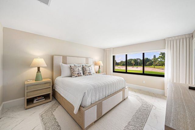12 Southport Lane D, Boynton Beach, FL 33436