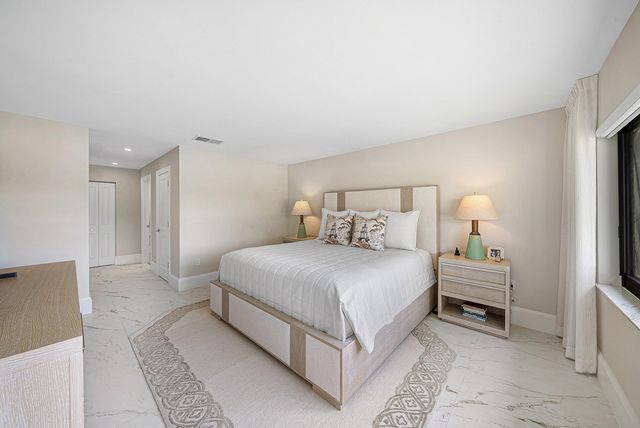 12 Southport Lane D, Boynton Beach, FL 33436