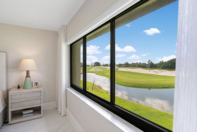 12 Southport Lane D, Boynton Beach, FL 33436