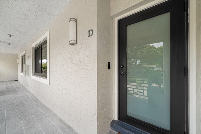 12 Southport Lane D, Boynton Beach, FL 33436