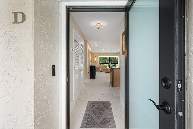 12 Southport Lane D, Boynton Beach, FL 33436