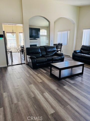 616 Violet, Rosamond, CA 93560