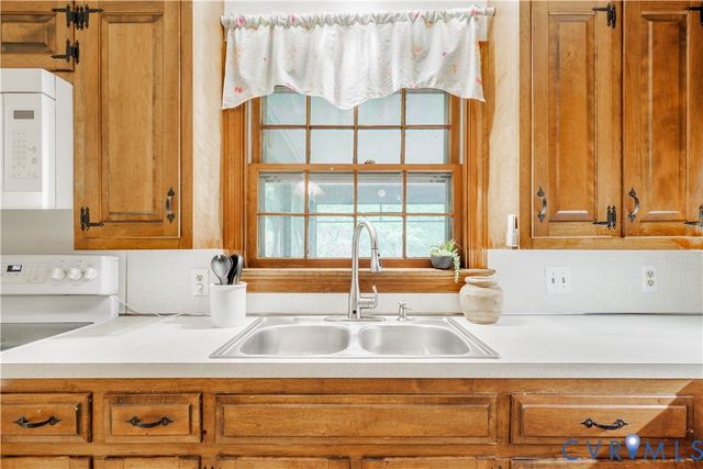 7761 Varann Rd, Henrico, VA 23231