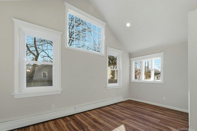 129 Lakeview Drive, Mastic Beach, NY 11951