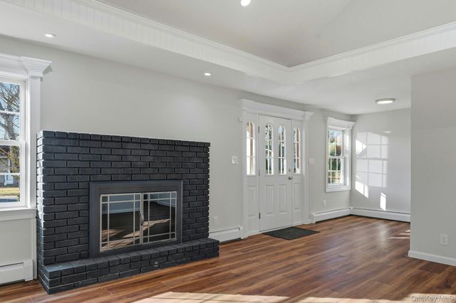 129 Lakeview Drive, Mastic Beach, NY 11951