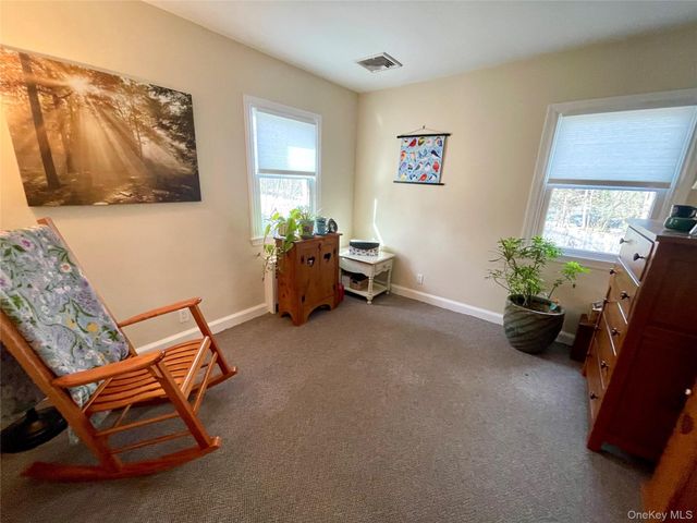 4 Sylvan Way, Suffern, NY 10901