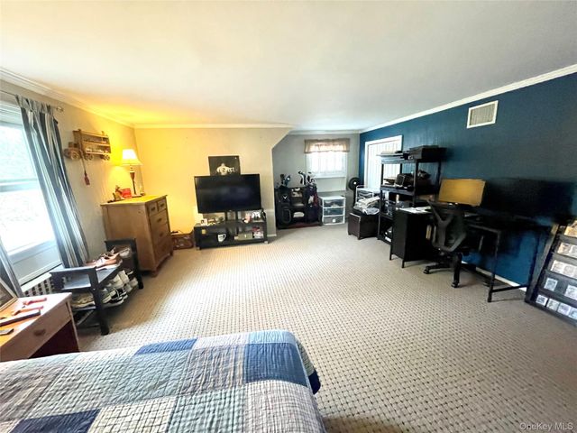 4 Sylvan Way, Suffern, NY 10901