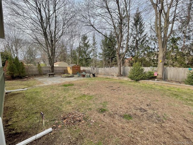 4 Sylvan Way, Suffern, NY 10901