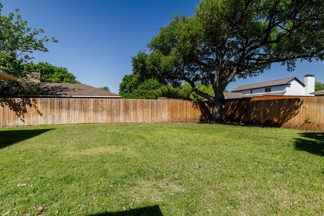 2821 Glen Forest Lane, Plano, TX 75023