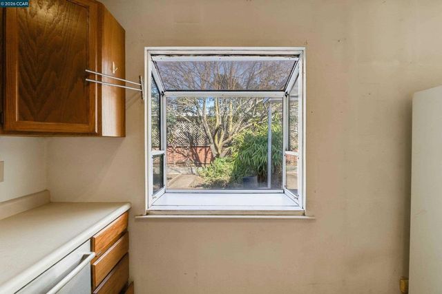 208 208 Los Gatos Ave, Vallejo, CA 94589