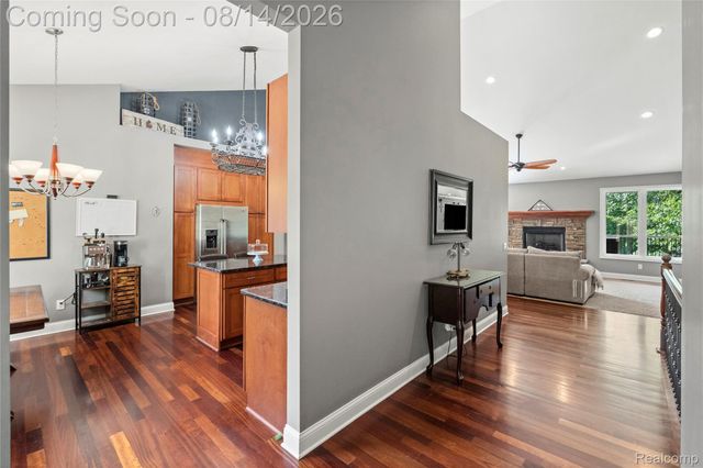 372 Hunters Ridge Drive, Brandon Charter Township, MI 48462
