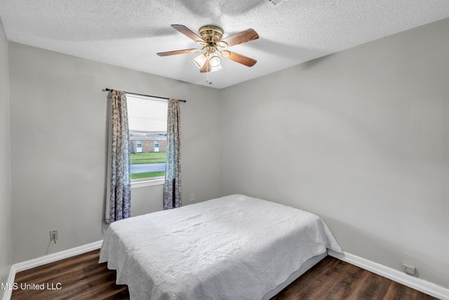 15300 Lansing Drive, Biloxi, MS 39532