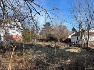 0000 Elmwood, Eastpointe, MI 48021