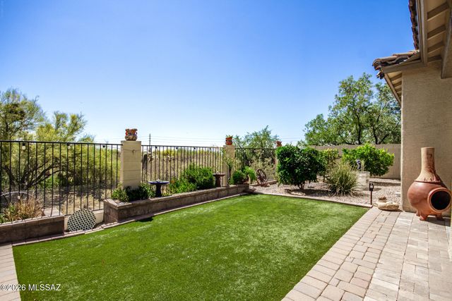 12070 N Meditation Drive, Marana, AZ 85658