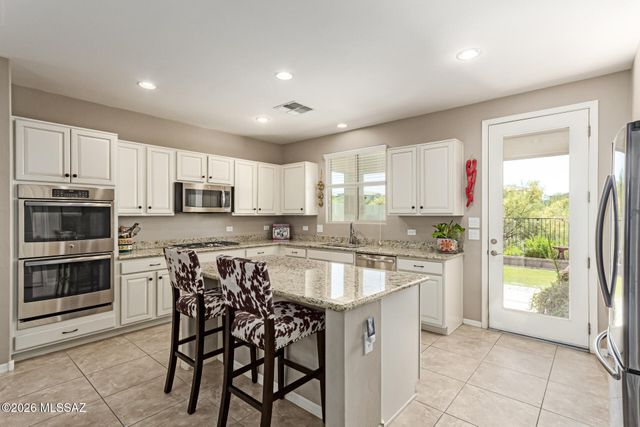 12070 N Meditation Drive, Marana, AZ 85658