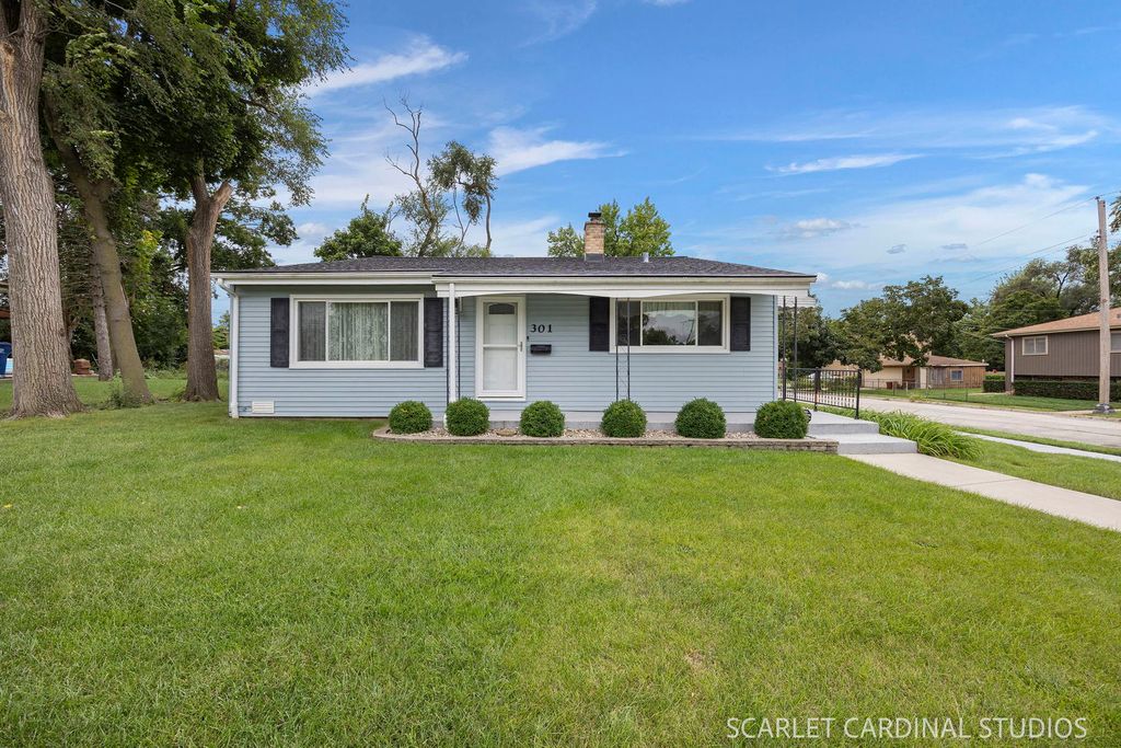 301 E Vermont Street, Villa Park, IL 60181 — exterior